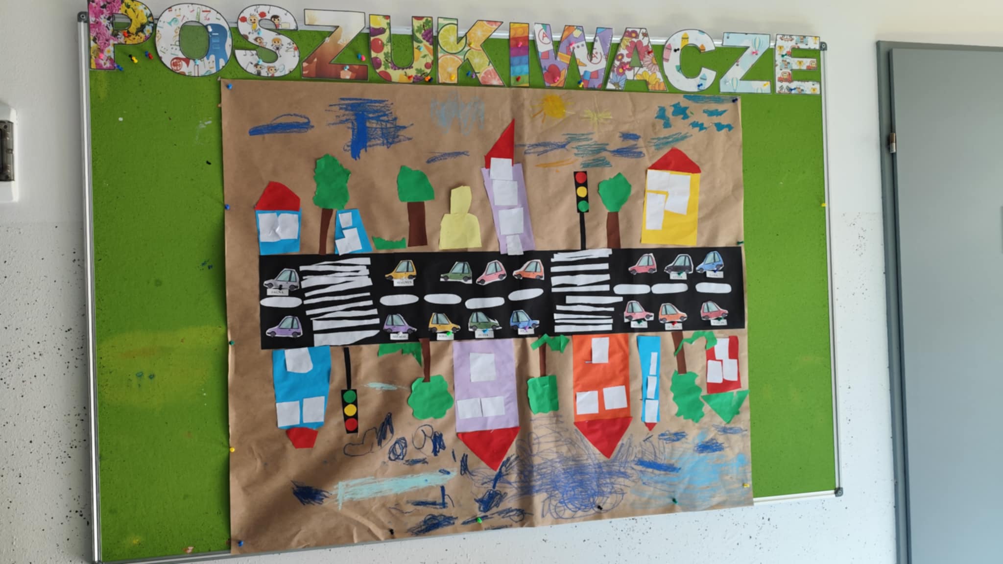 Poszukiwacze i zasady ruchu drogowego