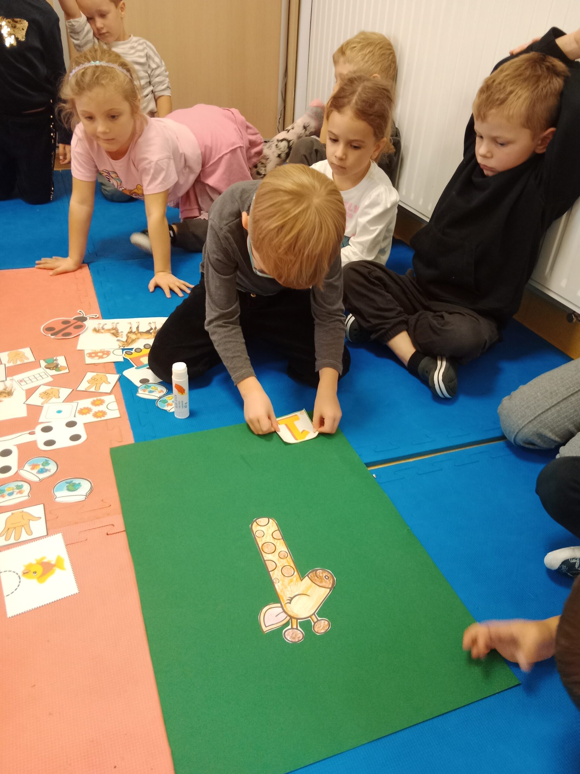 Plastusie- w krainie liczb. Poznajemy cyfrę 1