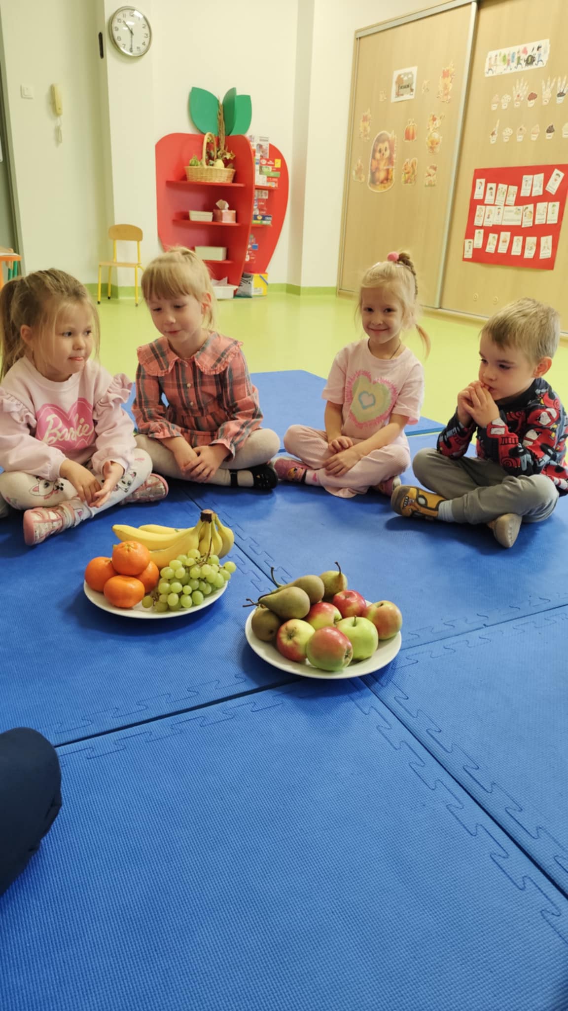 Owocowe szaszłyki poszukiwaczy